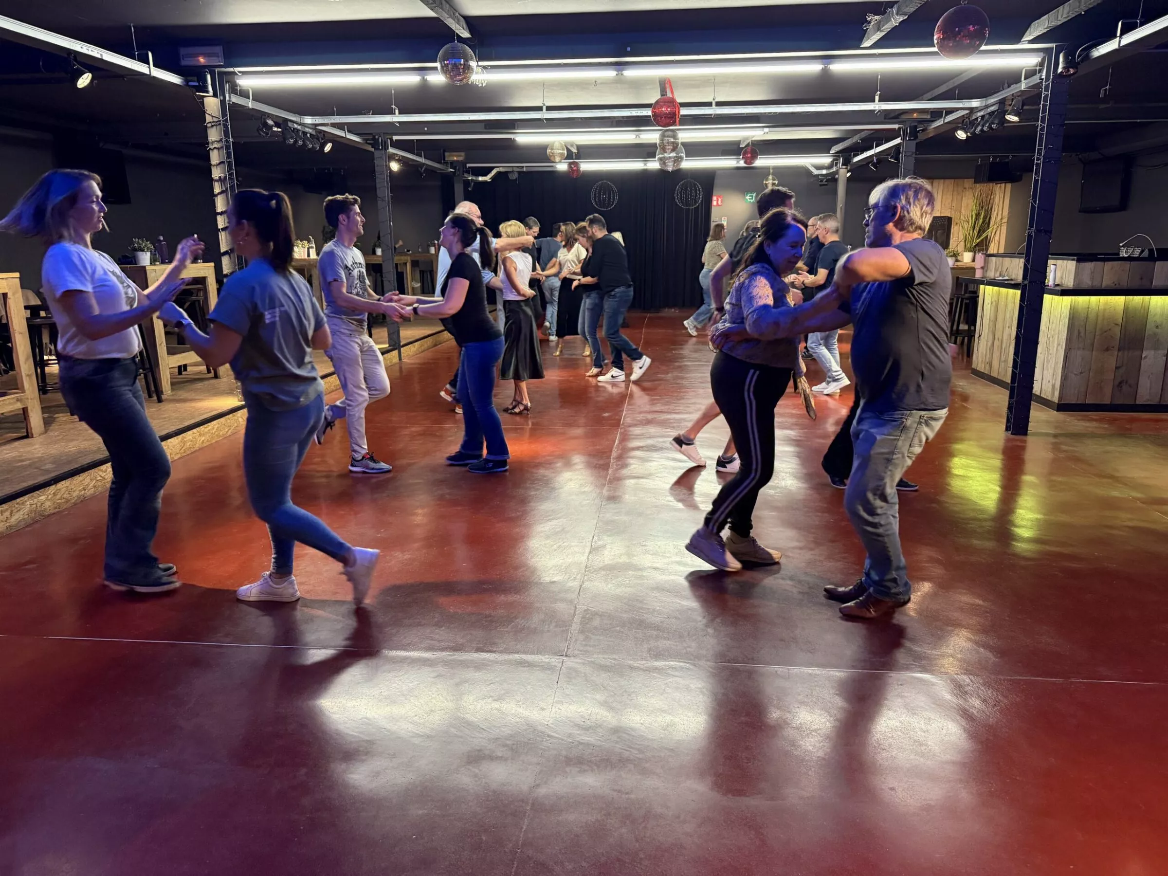 Danslessen bij Bailando Latino